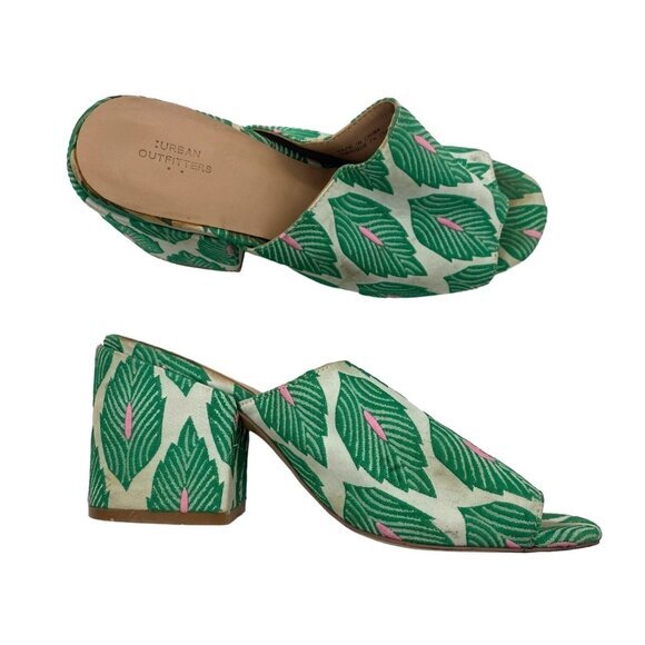 URBAN OUTFITTERS Green Leaf Mules Womens SZ 7 Block Heel Open Toe‎ Tropical - Picture 1 of 9